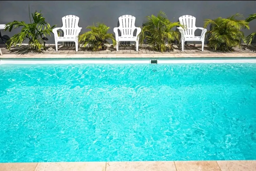 Bida Marino Residence Aruba Palm Beach Daire